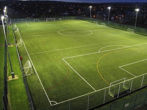 Diy Artificial Turf, Indoor Soccer Field, Installing Artificial Turf, Turf Installation, Golf Stance, Football Pitch, Artificial Lawn, Indoor Soccer, Soccer Games