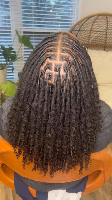 Dreadlocks Hair Care, Twisted Hair, Short Locs Hairstyles, Quick Natural Hair Styles, Faux Locs Hairstyles, Dreadlock Styles, Braided Cornrow Hairstyles, Quick Braided Hairstyles, Protective Hairstyles Braids