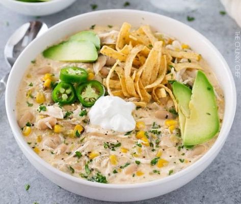 White Chicken Chili Recipe Crockpot, Chili White, Creamy Chicken Chili, White Chili Recipe, Cream Cheese Chicken Chili, White Chicken Chili Slow Cooker, Chicken Cooker, Chicken Chili Crockpot, Chunky Chef