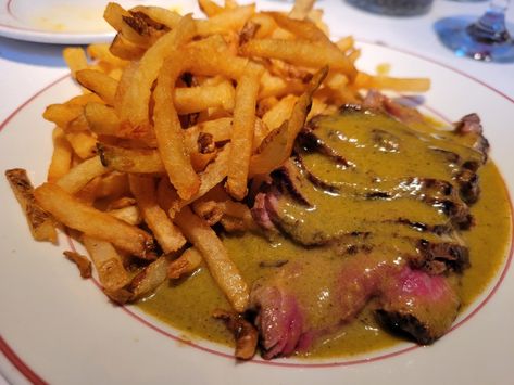 Steak and Fries sauce from iconic French restaurant in Paris French Steak, Corner Restaurant, French Sauces, Blogger Outfit Inspiration, Steak Frites, Fashion Blogger Outfit, French Dip, Secret Sauce, Steak Sauce