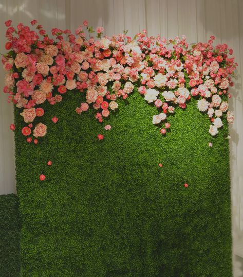 Modern Wallpaper Texture Interior Design, Wallpapers Texture Interior Design, Wallpaper Texture Interior, Modern Wallpaper Texture, Texture Interior Design, Boxwood Wall, Texture Interior, Wall Entryway, Grass Backdrops