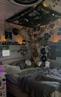 Bed Room, Bedroom, Bed, Plants, Wall