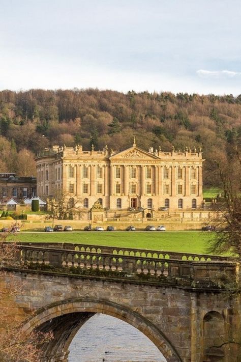 Chatsworth House Aesthetic, Pride And Prejudice Places, British Stately Homes, Chatsworth House Wedding, Chatsworth House Pride And Prejudice, Pemberley Pride And Prejudice, Chatsworth House Gardens, Mr Darcy House, Pride And Prejudice House