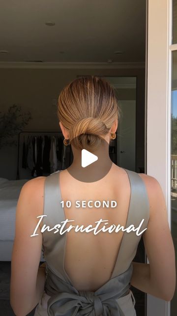 Nichole Ciotti on Instagram: "Breaking down how to create my 10-second low bun! 💖 #hair #hairtutorial #updo #hairstyles" How To Bun, Low Bun Hair, Bun Twist, Low Bun Tutorials, Low Bun Wedding Hair, Low Bun Updo, Mini Bun, Ponytail Updo, Elegant Bun