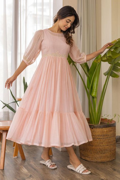 Buy Peach Kurta : Chanderi Hand Embroidered Floral Ella Yoke With Inner For Women by Khamaj India Online at Aza Fashions. Long Frill Dress, Round Dress Design Indian, Frilled Kurti Design, Frill Frock Designs For Women, Types Of Inner Wear For Women, Amrela Dress Kurti, Yoke Dress Pattern Women, Dress Design Patterns Indian, Clothes Print Design Patterns