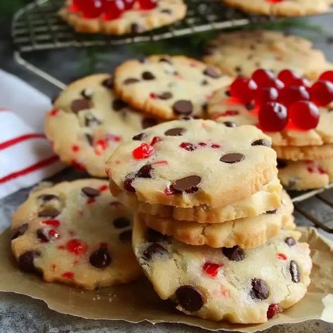 Maraschino Cherry Shortbread Cookies, Cherry Shortbread Cookies, Better Than Anything Cake, Marachino Cherries, Cherry Shortbread, Festive Cookies, Family Restaurant, Trending Recipes, Festive Treats