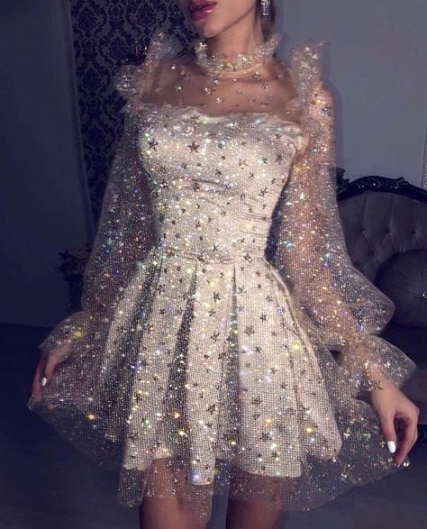 𝐇𝐢𝐠𝐡 𝐅𝐚𝐬𝐡𝐢𝐨𝐧 𝐏𝐨𝐬𝐭 on Instagram: “Glitz & glam ✨” فستان سهرة, Fairytale Dress, Glitz And Glam, Fancy Dresses, Dream Dress, Short Dress, Pretty Dresses, Aesthetic Clothes, Pretty Outfits