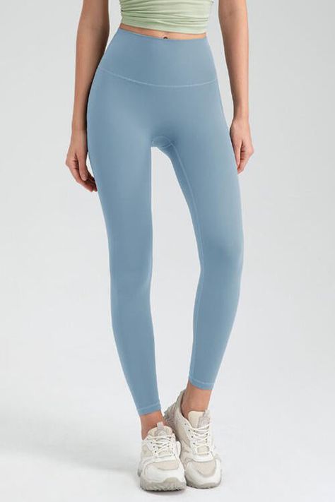 Solid Color Mid-rise Leggings With Elastic Waistband, High-waisted Solid Color Leggings With Elastic Waistband, Solid Color High-waisted Workout Leggings, High Rise Solid Color Leggings With 4-way Stretch, Solid Color 4-way Stretch Yoga Pants With Elastic Waistband, High Waist Sports Leggings, Sport Leggings, Apparel Shop, Legging Sport