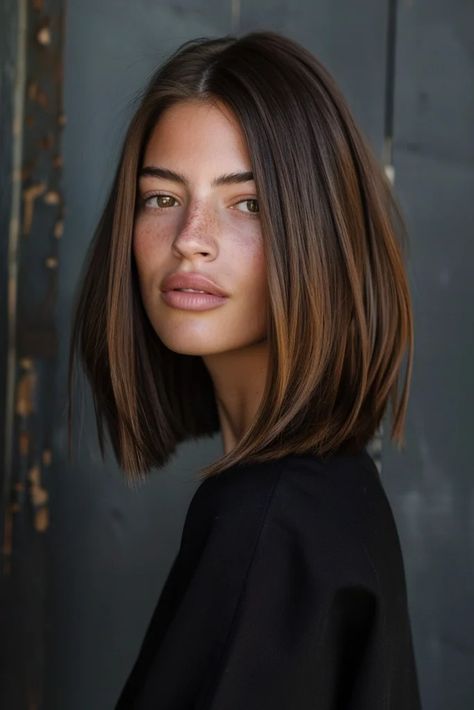 33 Summer Hair Color Ideas For A Fresh Look - Pinch Of Glam Summer Hair Color Ideas, Wedding Hairstyles For Medium Hair, Brunette Hair With Highlights, Summer Haircuts, Summer Hair Color, Summer Hair, Fresh Look, Hair Color Ideas, Hair Transformation