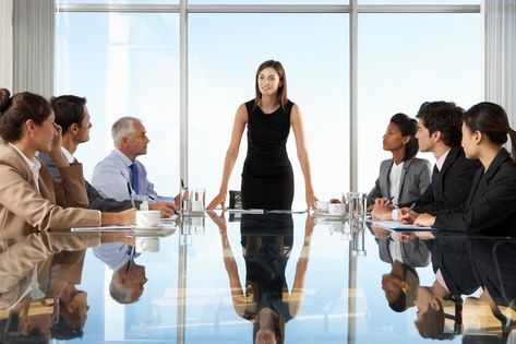 Executive Presence, 광고 디자인, Board Meeting, Presentation Skills, Women Leaders, Board Of Directors, Successful Women, Business People, Curriculum Vitae