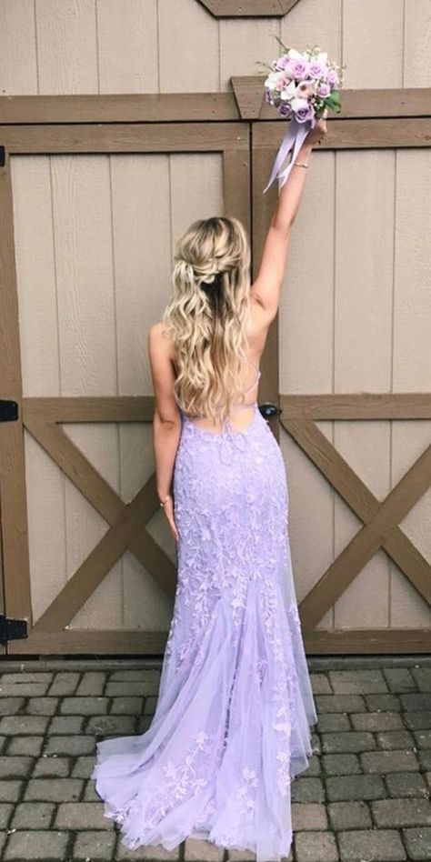 Lilac Dress Prom, Purple Grad Dresses, Prom Dress Flowers, Dresses With High Neck, Blue Two Piece Prom Dress, Light Purple Prom Dresses, Violet Prom Dresses, Lavender Prom Dress Long, Sky Blue Prom Dresses