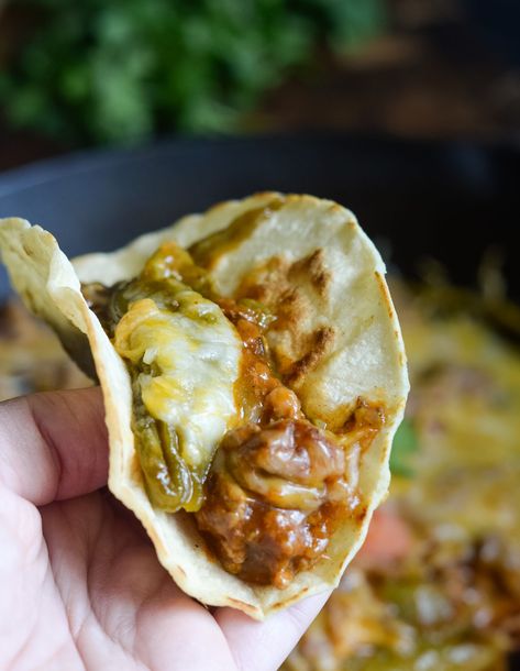 Hatch Chile Tacos with Roasted Hatch Chiles Green Chile Beef, Hatch Green Chili Recipe, Chili Tacos, Hatch Chili Recipes, Hatch Chile Recipes, Hatch Green Chili, Green Chile Recipes, Hatch Chiles, Green Chili Recipes