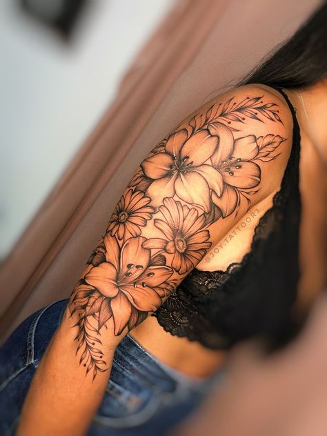 Shoulder Sleeve Tattoo, Unique Half Sleeve Tattoos, Shoulder Sleeve Tattoos, Arm Sleeve Tattoos For Women, Quarter Sleeve Tattoos, Meaningful Symbols, Feminine Tattoo Sleeves, Girl Arm Tattoos, Forarm Tattoos