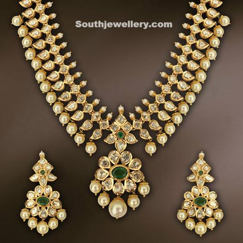 Beautiful Uncut Diamond necklace - Indian Jewellery Designs South Jewellery भारतीय दुल्हन संबंधी, Uncut Diamond Necklace, Diamond Necklace Indian, Gold Necklace Indian, Indian Jewellery Design, Diamond Jewelry Necklace, Gold Jewellery Design Necklaces, India Jewelry, Gold Jewelry Indian