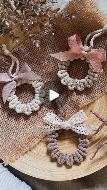 2,046 likes, 11 comments - bochiknot on November 26, 2022: "DIY no ring wreath ornament 🎄 Looking for a simple DIY Christmas ornament? This one is easy and only requires a few materials! The full step by step tutorial is available on YouTube.com/bochiknot . . . #macrame #tutorial #diy #yycnow #macramewallhanging #bohemian #decor #macramepattern #macrameenthusiast #macramemakers #flower #christmasdecor #macrameartist #macramecommunity #handmade #yycart #macramelove #macramedesign #diycraf Macrame Christmas Balls Diy, Christmas Macrame Decorations, Easy Christmas Macrame, Simple Diy Ornaments Christmas, Macrame Tree Ornament Diy, Macrame Easy Diy Craft Ideas, Macrame Christmas Wreath Diy, Macrame Ornament Tutorial, Christmas Ornaments Macrame