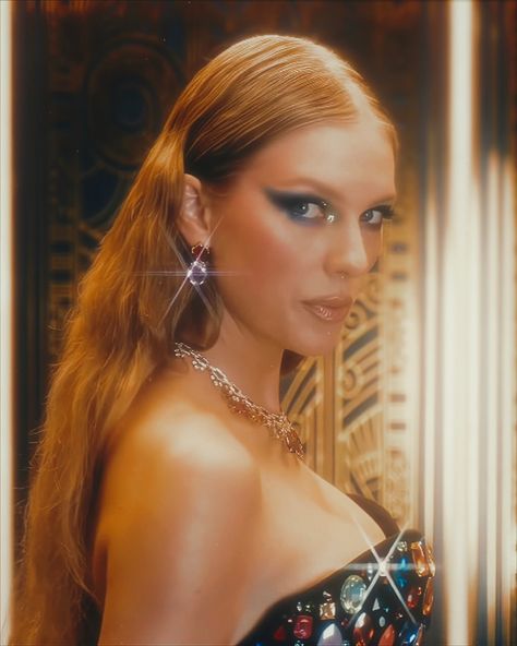 Bejeweled Music Video, Midnights Taylor Swift, Taylor Swift Taylor Swift, Midnights Taylor, Taylor Swift Midnights, Album Aesthetic, Taylor Swift Album, Music Video, Taylor Swift