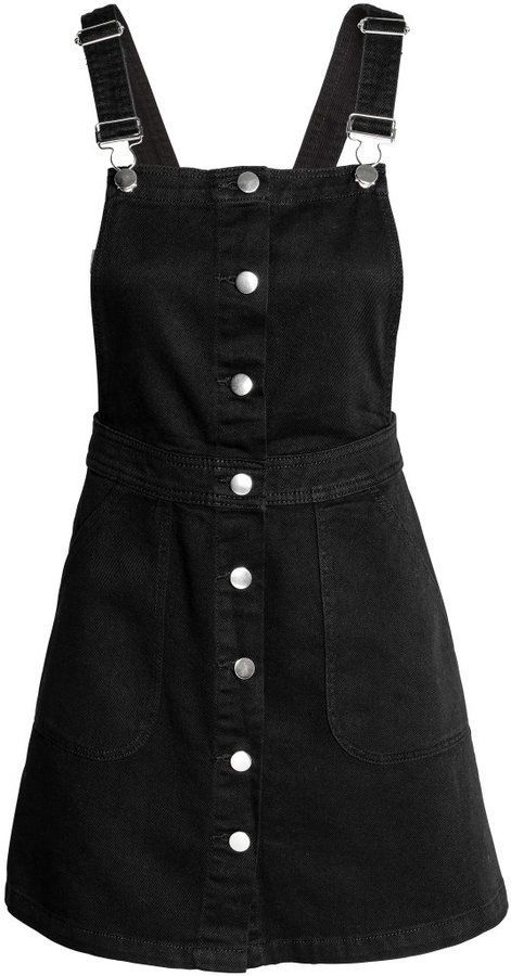 H&M - Denim Bib Overall Dress - Black - Ladies. My Fav Overall Dresses, Dungarees and jumpers. H&m Dresses, H M Dresses H&m, H&m Style, H&m Dress, Overall Dresses, Black Overall Dress, Denim Dungaree Dress, Áo Blu, H And M