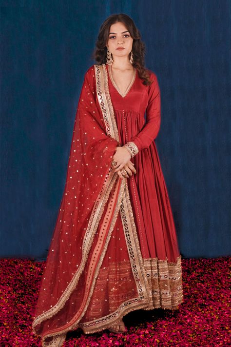 Buy Red Opada Silk Embroidery Mirror V Neck Pleated Anarkali With Dupatta For Women by SAUBHAGYA Online at Aza Fashions. Round Neck Anarkali, Red Anarkali Suits, Anarkali With Dupatta, Heavy Dupatta, Embroidery Mirror, Traditional Mirror, Red Kurta, Silk Anarkali, Trendy Outfits Indian