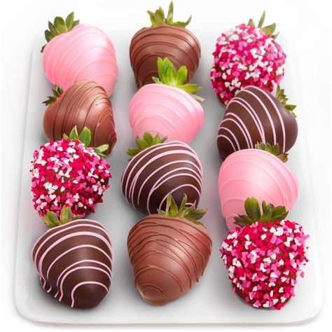 Cocoa truffle spread, metallic calligraphy markers, miracle sour-to-sweet fruit tablets, and 18 other items you'll want to add to your wishlist ASAP! Jul Kaka, Valentine Strawberries, Chocolate Covered Strawberry Recipe, Idee Babyshower, Valentines Day Chocolates, Chocolate Dipped Strawberries, Strawberry Dip, Diy Valentine, Chocolate Decorations