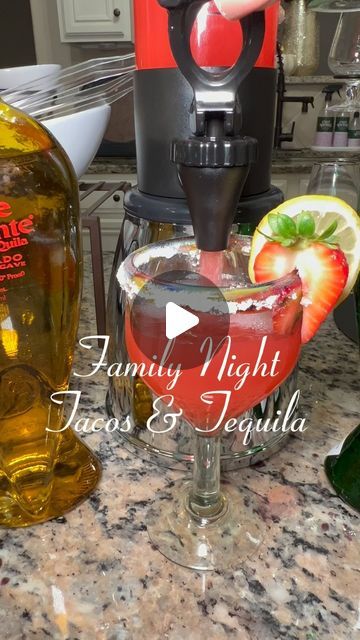 Taco And Tequila Party Ideas, Taco Tuesday Party, Margarita Party, Turn Down For What, Margarita Bar, Friends Ideas, Tacos And Tequila, Tequila Drinks, Taco Party