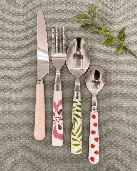 Eclectic Cutlery, Flatware, Unique Tableware, Colorful Dining, Stylish Cutlery, Table Setting Inspiration, Dining Decor, Vibrant Utensils, Bohemian Dining, Home Decor, Kitchen Essentials Cool Cutlery, Funky Cutlery, Cutlery Table Setting, Colorful Cutlery, Glass Cutlery, Unique Cutlery, Cute Cutlery, Unique Tableware, Cozy Dorm