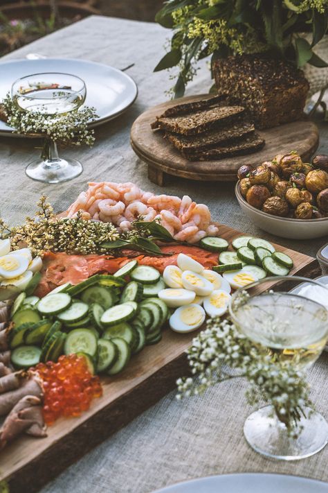 Sommer Mad, Smoked Fish, God Mat, Wedding Food, Food Styling, Food Inspiration, Different Types, Dinner Party, Diner