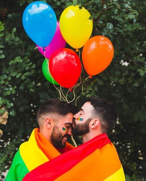 @hairyfixation on Instagram: “#PRIDE LOVE ♥️🎈🌈💫🎉 @alejandro__calvo & @ram_pit ⚡🖤➰➿〰️ #hairyfixation” Gay Pride Quotes, Pride Rock, Lgbt Flag, Pride Day, Men Kissing, Feeling Pictures, Profile Pictures Instagram, Romantic Photos, Pride Parade