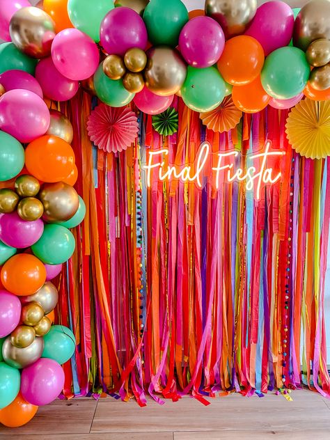 Coachella Theme, Coachella Party, Scottsdale Bachelorette, Fiesta Theme Party, Fiesta Tropical, Mexican Party Theme, Fiesta Theme, Birthday Party Theme Decorations, Mexican Party