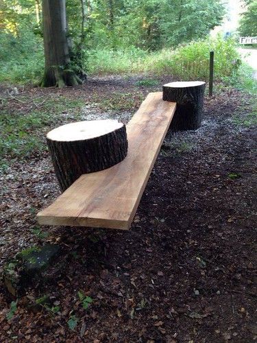 Wooden Benches, Diy Garden Patio, Diy Bench Outdoor, Cheap Backyard, Backyard Seating, Have Inspiration, Rustic Outdoor, Tree Stump, Garden Bench