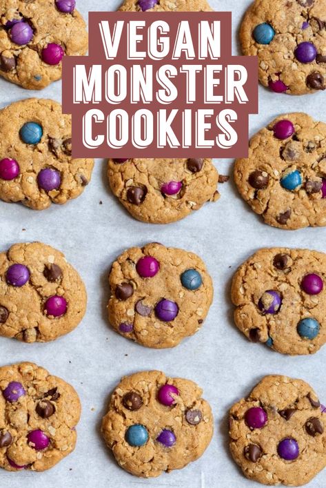 Plant Based Dessert Recipes, Easy Vegan Cookies, Dairy Free Breakfast Recipes, Vegetarian Recipes Dessert, Monster Cookies Recipe, Easy To Make Cookies, Vegan Cookies Recipes, Dairy Free Chocolate Chips, Vegetarian Desserts