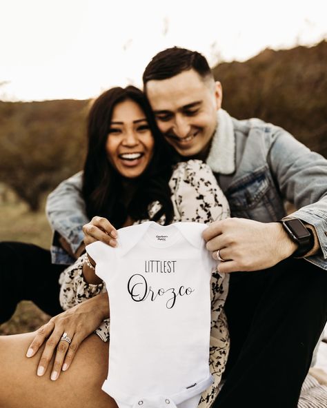 Mom And Dad Baby Announcement, Pregnancy Announcement With Onesie, Gender Reveal Pictures, Pregnancy Announcement Pictures, Announcement Pictures, Announcement Photoshoot, Pregnancy Announcement Photoshoot, Baby Announcement Photoshoot, Pregnancy Gender Reveal