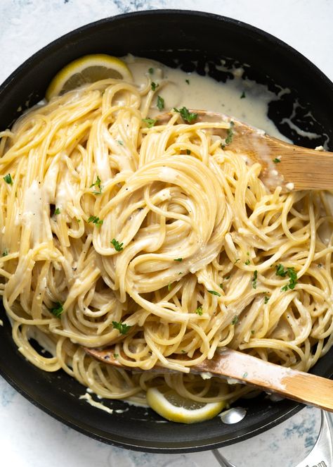 One Pot Creamy Lemon Pasta, One Pot Creamy Spaghetti, One Pot Linguine Recipes, Spicy Lemon Pasta, Creamy Lemon Spaghetti, One Pot Lemon Pasta, Lemon Linguini Pasta, Lemon Feta Pasta, Lemon Dill Pasta