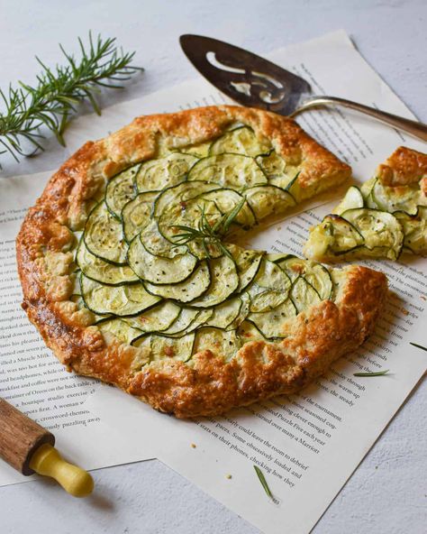 Zucchini and Ricotta Galette - Brunch & Batter Gallete Recipe, Ricotta Galette, Zucchini And Ricotta, Dinner Ideas Vegetarian, Zucchini Tart, Sliced Zucchini, Farmers Market Recipes, Healthy Vegetarian Dinner, Ricotta Recipes