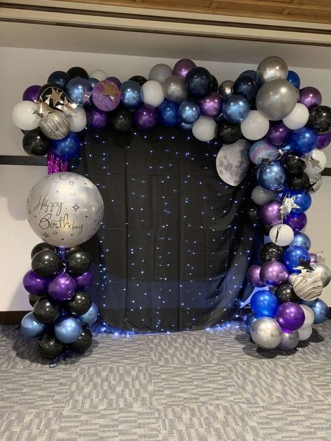 Space Party Theme Decorations, Galaxy Party Ideas Decoration, Deco For Birthday Party Ideas, Moonlight Birthday Theme, Tema Birthday Party Ideas 17, Galaxy Themed Decorations, Galaxy Bday Party Ideas, Galaxy Birthday Party Ideas Space Theme, Universe Theme Decoration