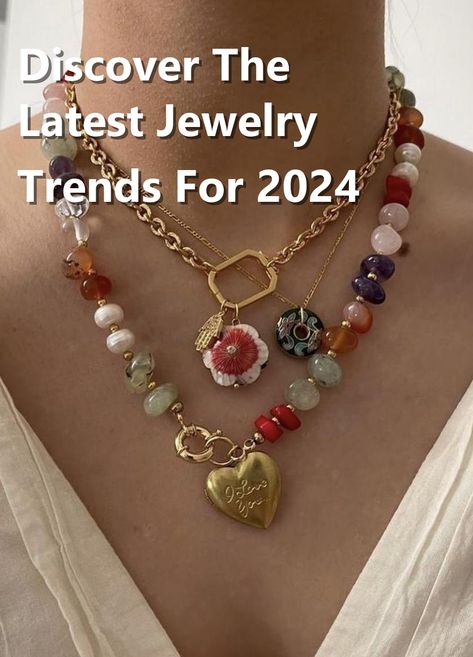 Looking to stay ahead of the fashion game? Dive into the latest jewelry trends for 2024! From statement earrings to layered necklaces, this pin has all the inspiration you need to elevate your accessory game. Stay stylish and on-trend with these must-have pieces. Earrings 2024 Trends, Necklace Trends 2024, Jewelry Trend 2024, Fall 2024 Jewelry Trends, Trend Accessories 2024, Trending Earrings 2024, Jewellery Trends 2024, Trending Jewelry 2024, Jewelry 2024 Trends