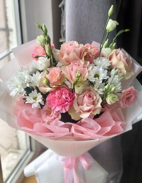 Flower Arrangement For Birthday Gift, Simple Birthday Bouquet, Flower Bouquet Birthday Gift, Big Bouquet Of Flowers Gift, Beautiful Flowers Bouquet Gift, Freestyle Bouquet, Birthday Flower Bouquet Ideas, Light Pink Flower Bouquet, Birthday Roses Bouquet