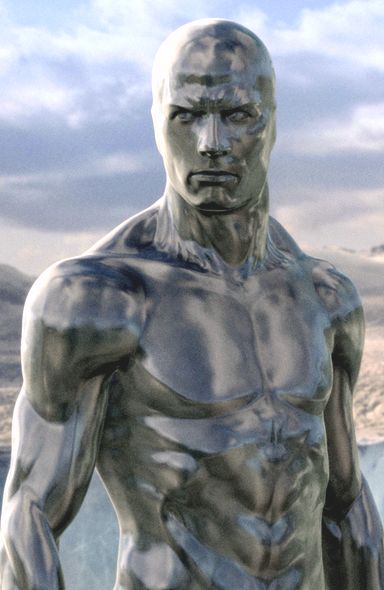 Scene of the Silver Surfer from the "Fantastic Four: Rise of the Silver Surfer" - 2007. Silver Surfer Movie, Fantastic Four Movie, Doug Jones, Kitty Pryde, Best Superhero, Jack Kirby, Ms Marvel, Silver Surfer, Fantastic Four