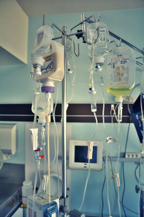 IV Drip in Hospital · Free Stock Photo Emergency Room Doctor Aesthetic, Iv Bag Aesthetic, Dextrose Hospital Aesthetic, Iv Drip Aesthetic, Iv Nursing, Iv Medications, Hospital Drip, Iv Hospital, Iv Aesthetic