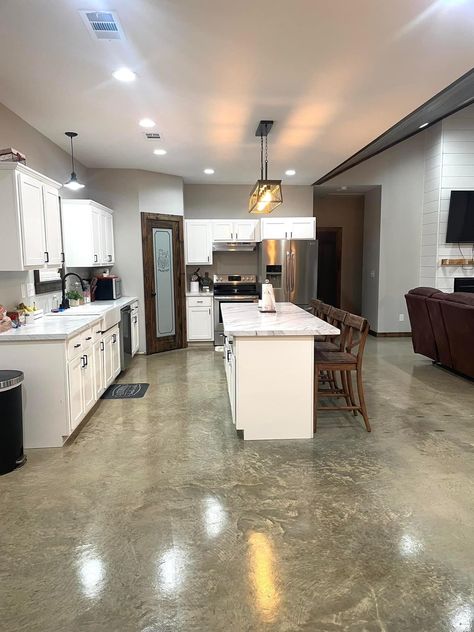 Kitchen Design Barndominium, Barndominium Interior Concrete Floors, Shop House Kitchen, Barndominium Interior Open Floor, Barndominium Kitchen Ideas, Kitchen Concrete Floor, Small Barndominium Ideas Interiors, Concrete Floors In House, Interior Concrete Floors