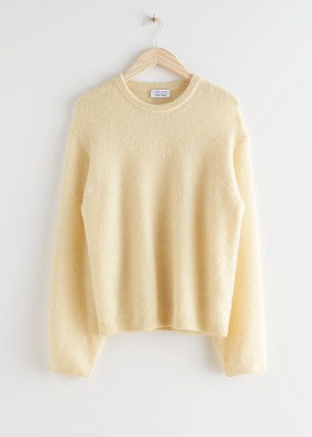 Fuzzy Wool Blend Sweater - Light Yellow - Sweaters - & Other Stories Wool Jacket Outfit, High School Clothes, School Clothes Ideas, Color Mood, Leather Boots Heels, Knitted Cape, Trouser Outfits, Alpaca Sweater, Light Knit