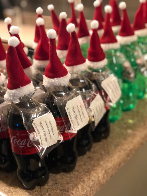 Coke Christmas Gift Ideas, Christmas Candy Gifts For Coworkers, Secret Santa Mini Gift Ideas, Soda Christmas Gift Ideas, Diy Dirty Santa Gifts, Coca Cola Gift Ideas, Diy Secret Santa Gifts For Coworkers, Secret Santa Gift Ideas For Coworkers Easy Diy, Small Secret Santa Gift Ideas