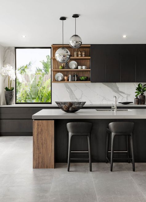 Kitchen // The Signature by Metricon Riviera, on display in Sorrento, QLD. Kitchen Open Concept, Neutral Interior Design, Interior Boho, Nails Dark, Garden Retreat, Kabinet Dapur, Victorian Garden, Luxury Kitchen Design, Kitchen Room Design