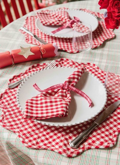 Gingham Decorations, Crab Feast, Gingham Napkins, Heather Taylor, Red Napkins, Patterned Napkins, Printed Candles, Clam Bake, White Napkins