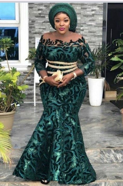 Nigerian Lace Dress, Nigerian Party, African Couture, African Party Dresses, Nigerian Lace Styles, African Lace Styles, Long African Dresses, Lace Gown Styles, African Dresses Modern