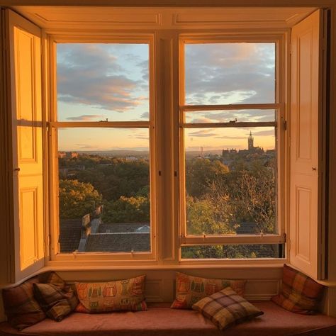 Flat With Big Windows, Bay Window Aesthetic, Aesthetic Window, Window Aesthetic, Countryside House, Big Windows, Bedroom Windows, Outdoor Porch, Window View