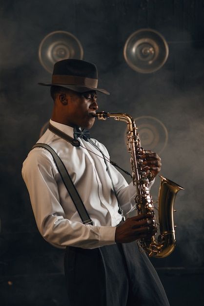 Black Saxophone, Saxophone Art, Jazz Painting, Arte Jazz, Jazz Saxophonist, Jazz Saxophone, Musician Portraits, Jazz Players, Musician Photography