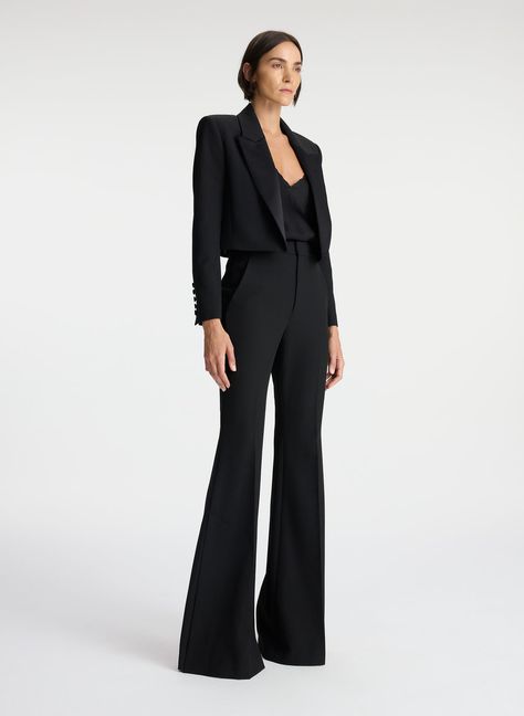 Pant Suits For Women Wedding Guest, Pant Suits For Women Wedding, Tailored Suit Women, Masculine Women Fashion, Cropped Tuxedo Jacket, Suit Photoshoot, Bridesmaid Suits, Pant Suits For Women, Grad Pic