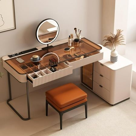 Bedroom office combo