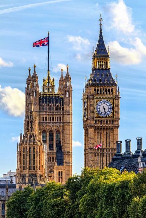 London City View, Classical Villa, London With Kids, London Wallpaper, Big Ben Clock, England Aesthetic, London Dreams, London Baby, London Aesthetic