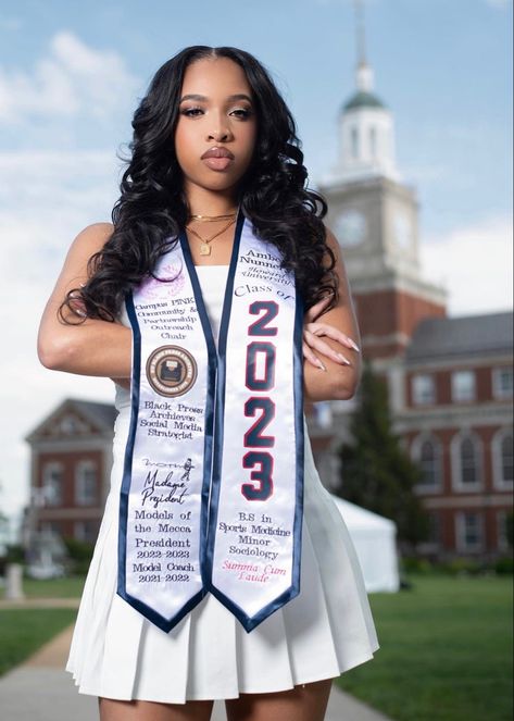 Preppy Graduation Pictures, Graduation Pictures Business, Howard Graduation Pictures, Howard University Graduation Pictures, Graduation Pic Poses, Grad Sash, College Graduation Photoshoot Ideas, Nurse Photoshoot, College Photoshoot